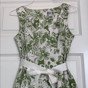Sleeveless Dress with Pockets